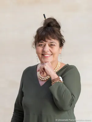 Portrait de Cécile MÉADEL